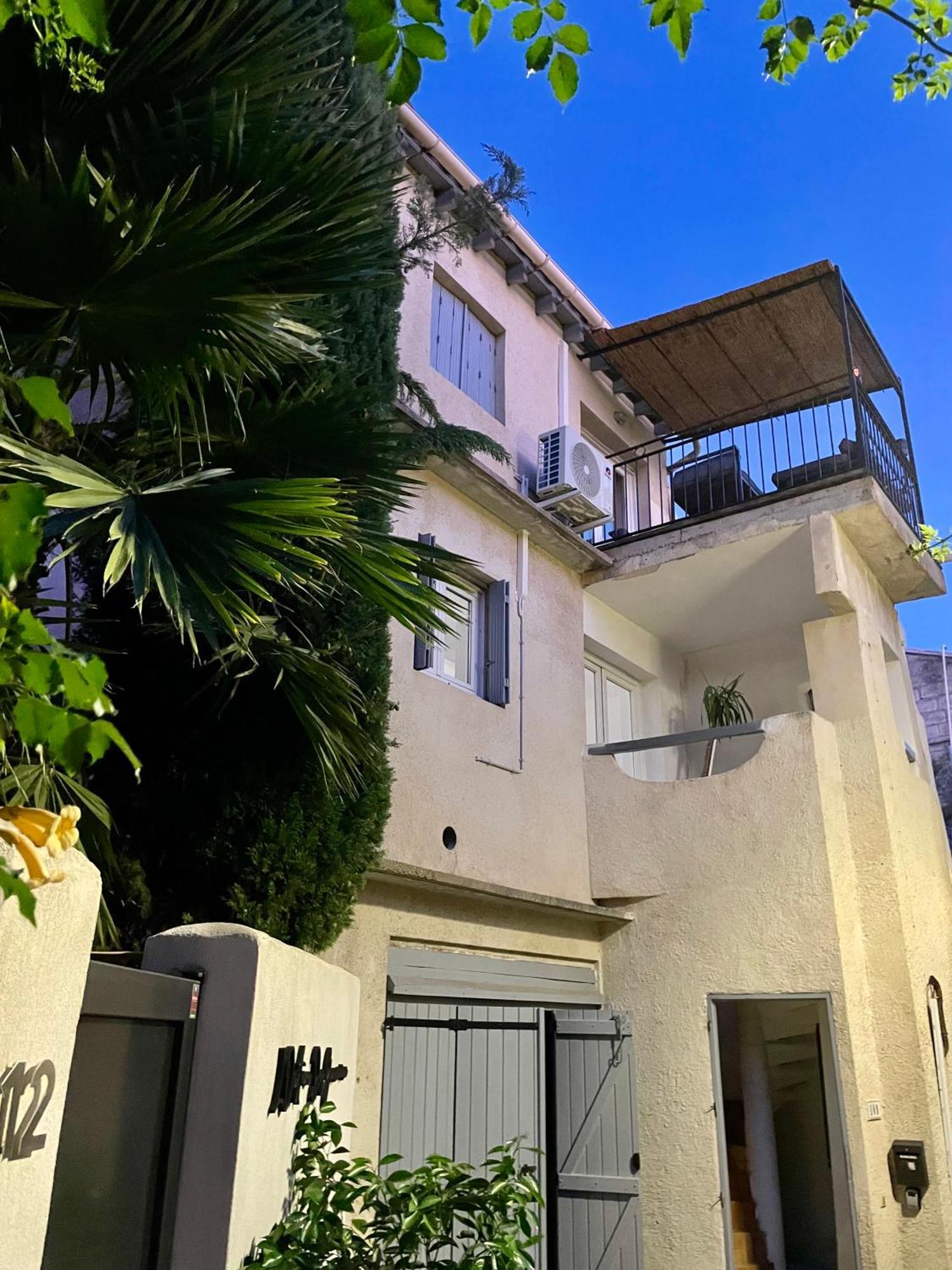Maison De Village Avec Balcon Rooftop Maillane ภายนอก รูปภาพ